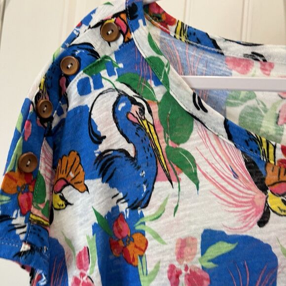 C&C California Blue Bird Floral Faux Button Short Sleeve Linen Blend Top Size XL - Picture 3 of 8